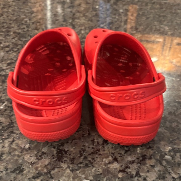 Crocs - Picture 3 of 7